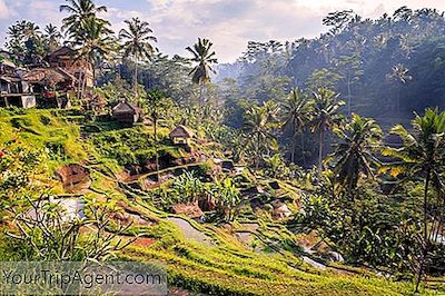 De 15 Vakreste Stedene Å Besøke I Indonesia