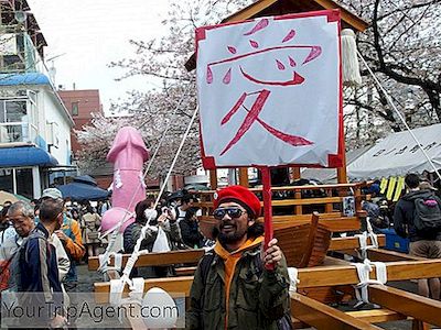 7 Ting Du Behøver At Vide Om Japans Phallus Festival