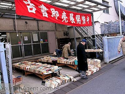 Koenji'De 8 En İyi Satış Mağazaları