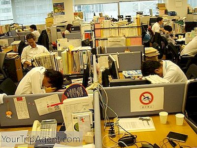 在工作中睡着了：日本的Inemuri现象