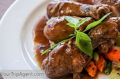 ประวัติย่อของ Adobo, อาหารแห่งชาติของฟิลิปปินส์