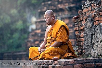 Alt Du Trenger Å Vite Om Buddhismen I Thailand
