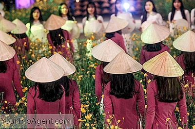 Jak Je Vyrobeno: Tradiční Vietnamské Áo Dài Šaty