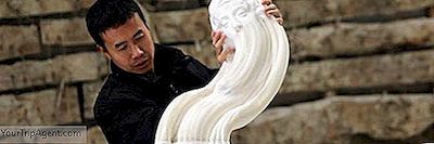 Li Hongbo'S Verbluffende, Rekbare Papieren Sculpturen