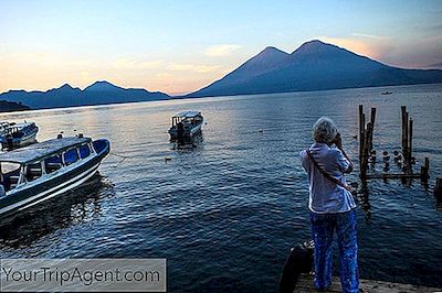 과테말라 호수 Atitlan의 상승 추세에 숨겨진 미스터리