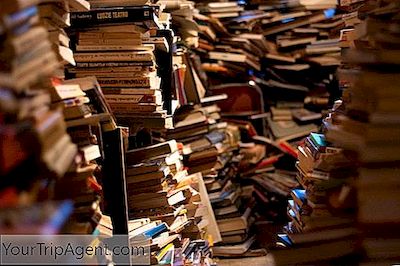 Cele Mai Bune 10 Librării Independente Din Varșovia