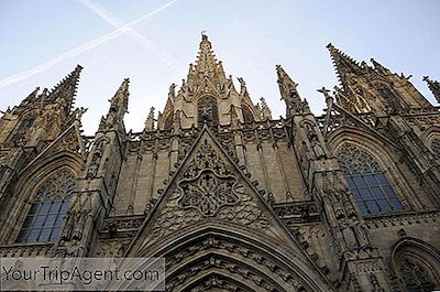 Espanjan 10 Kauneimpia Kirkkoja