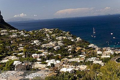 10 Must-Try Ristoranti E Trattorie A Capri, Italia