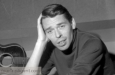 10 Perkara Yang Anda Tidak Tahu Mengenai Jacques Brel