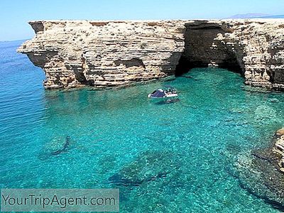 8 Non-Touristy Cyclades Islands Du Bør Besøge