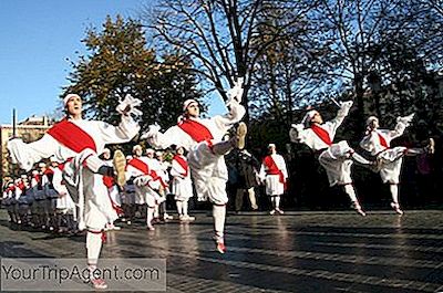 ภาษา Basque: ทุกสิ่งทุกอย่างที่คุณต้องการทราบ