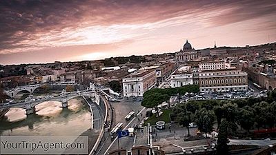 Oltre Il Codice Da Vinci: I Migliori Libri Sulla Città Del Vaticano