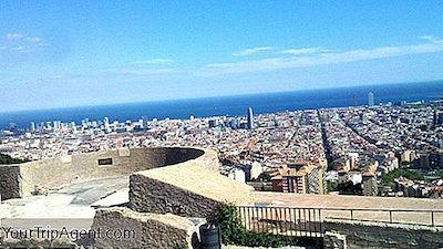 Breve Storia Dei Bunkers Del Carmelo Di Barcellona
