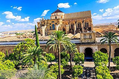 Córdoba: Keskiaikainen Euroopan Suurin Kaupunki