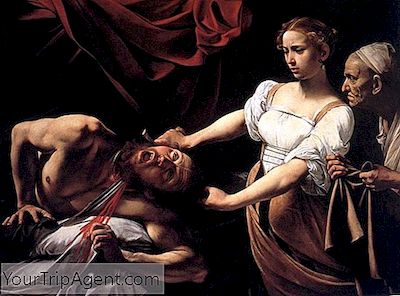 Attic Caravaggio: Judith Beheading Holofernes Paris'Te Show On Goes