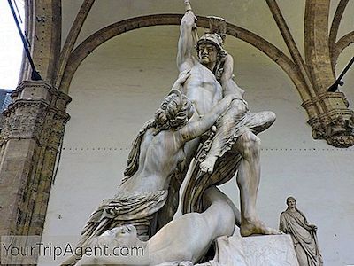 Sculture E Statue All'Aperto Di Firenze Che Devi Vedere