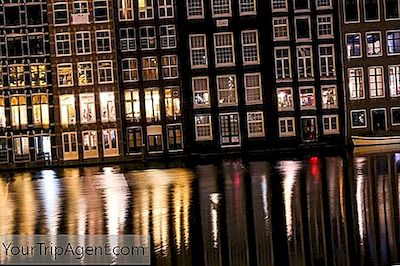 Průvodce K Amsterdamským Kouzelným Hřebíčkům