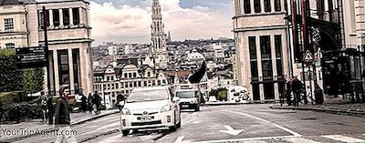 Adakah Uber Undang-Undang Di Brussels, Belgium?