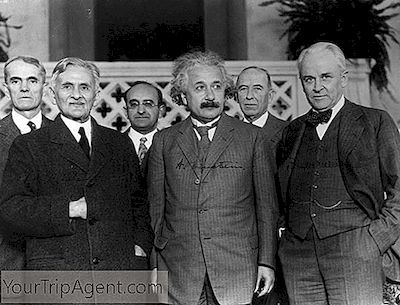 Margarita Konenkova: วิธีการของสตาลิน Spy ขโมยหัวใจของ Einstein
