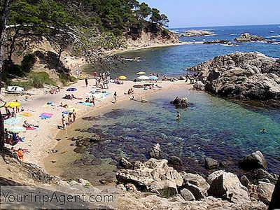 Các Thị Trấn Đẹp Nhất Dọc Theo Bờ Biển Costa Brava, Tây Ban Nha