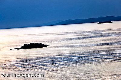 ग्रीस में सबसे रोमांटिक हनीमून स्थलों
