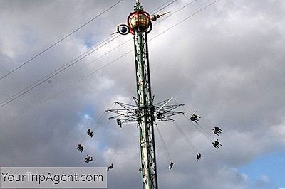 Tivoli Gardens: 9 Věcí, Které Potřebujete Vědět O Dánském Hřišti