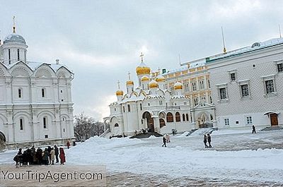 Topp 10 Saker Att Göra Och Se I Moskvas Kremlin