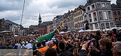 Tradice Mohou Pochopit Pouze Belgičané