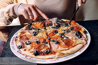 本当の、本物のイタリアンピザは何ですか？