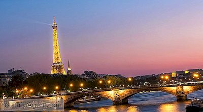 10 Perspektif Indah Di Menara Eiffel