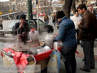 テヘランで試そう10地方の食べ物料理
