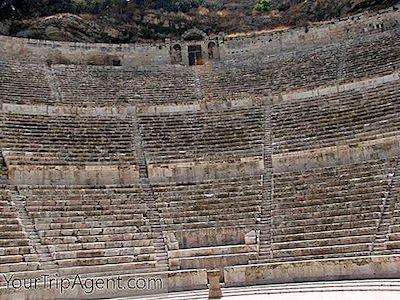 Una Breve Historia Del Teatro Romano De Ammán