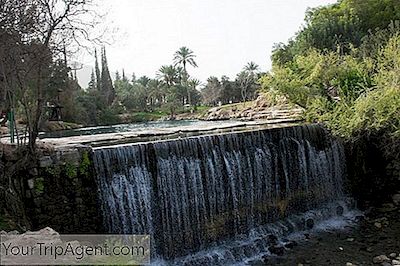 イスラエルの天然温泉ガイド