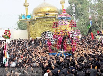 Islamilainen Uusi Vuosi: Mikä On Muharram?