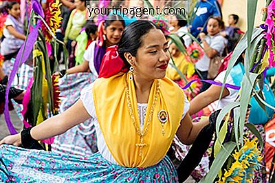 Oaxacan Guelaguetza-Festivaalin Pitää Olla Kaikkien Kahvilistalla