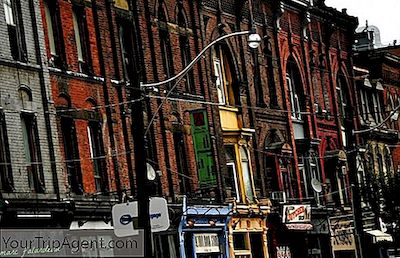 Top 10 Restauranter På Queen Street East, Toronto