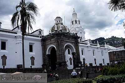 Nejkrásnější Historické Církve V Quito