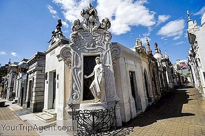 Friedhof Von Recoleta: Was Man Über Den Besten Friedhof Der Welt Wissen Sollte