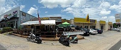 South Lamar, Austin Içindeki En İyi 10 Bar