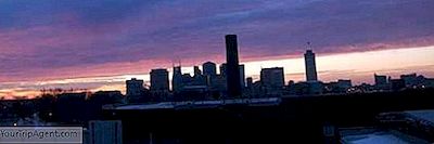 10 Nhà Hàng Phục Vụ Bữa Sáng & Bữa Nửa Buổi Tốt Nhất Tại Downtown Nashville, Tennessee