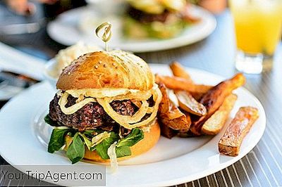 10 Restoran Terbaik Di Sheboygan, Wisconsin