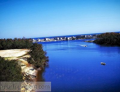 10 Restoran Terbaik Di Wilmington, North Carolina