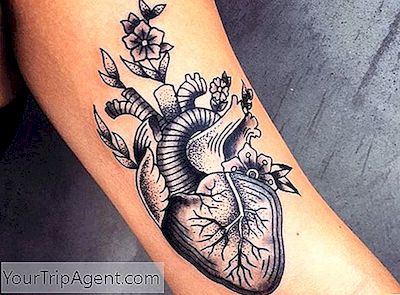 10 ศิลปินที่ดีที่สุดใน Tattoo Los Angeles