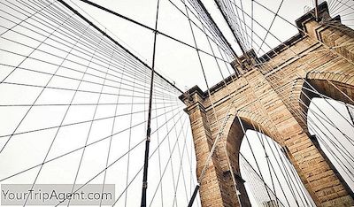 10 Pemandangan Indah Jembatan Brooklyn