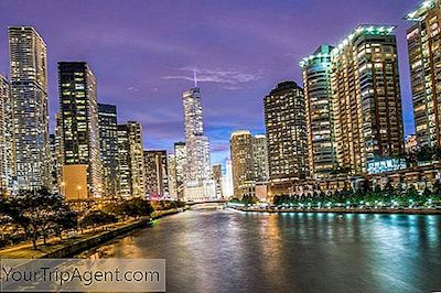 Chicago'Da Denemek İçin 12 Ücretsiz Ve Ucuz Tarihi Fikirler