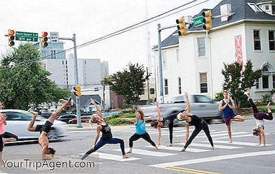 6 Must-Try Yoga Studios I Nashville