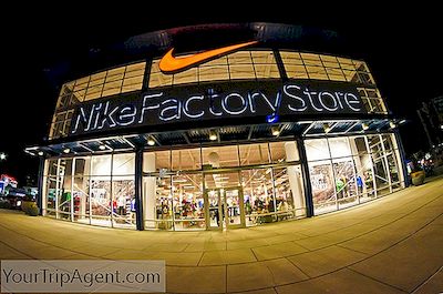 outlet nike california