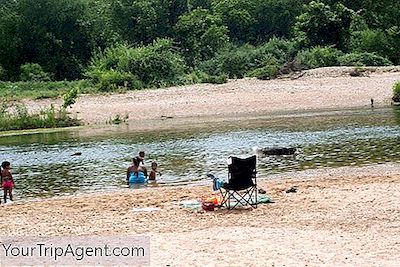 Mencari Pantai Rahsia Di Austin, Texas