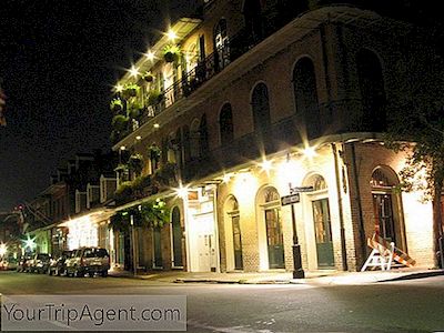 Sebuah Panduan Ke The Haunted Hotels Of New Orleans