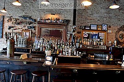 Hướng Dẫn Viên Địa Phương Đến Brooklyn: 10 Mẹo Nội Bộ